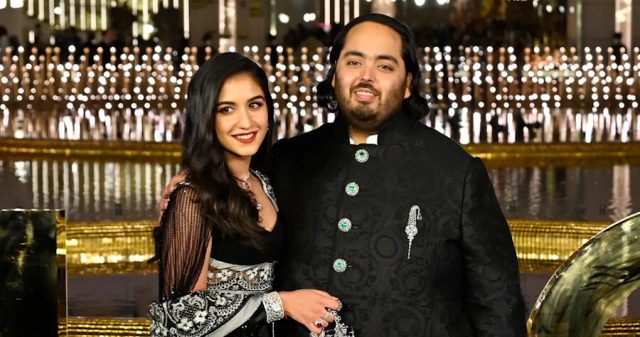 রাধিকা-অনন্ত আম্বানি Radhika-Anant Ambani